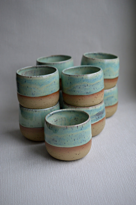 Becher Spots / Grün